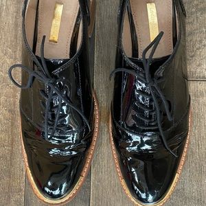 Louise et Cie “Lo-Franny” patent leather oxfords, women’s size US 10/ EU 40